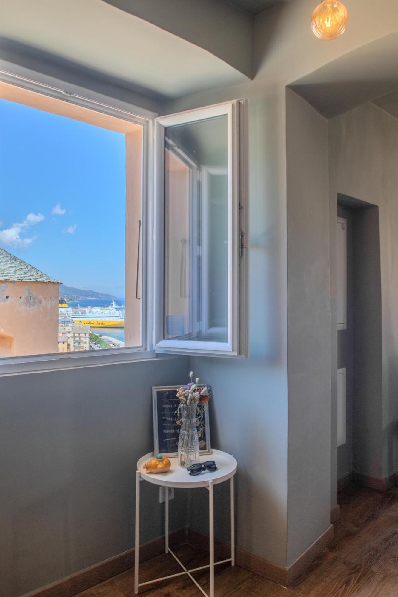Casa Mantinum Au Coeur De La Citadelle Lejlighed Bastia  Eksteriør billede